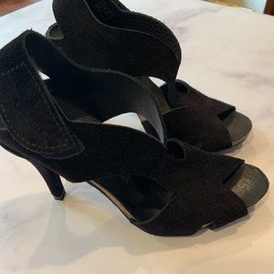 Pedro Garcia Yolanda Black Suede Strappy Sandals, Size 5.5